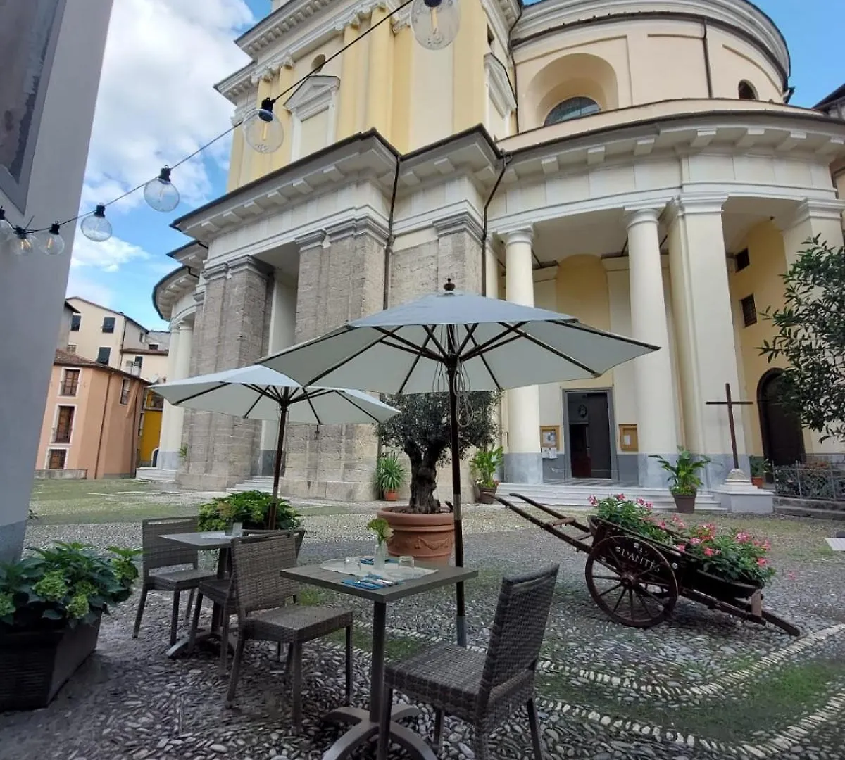 Dantes Apartment Pieve di Teco Italy